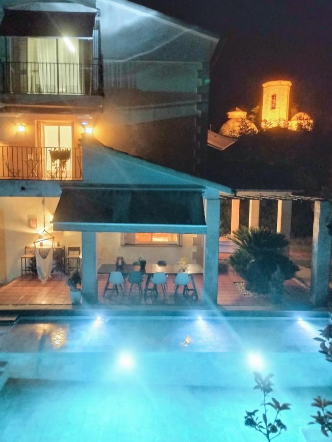 Les Canyes Cottage, Private Villa Resort Piera Eksteriør bilde