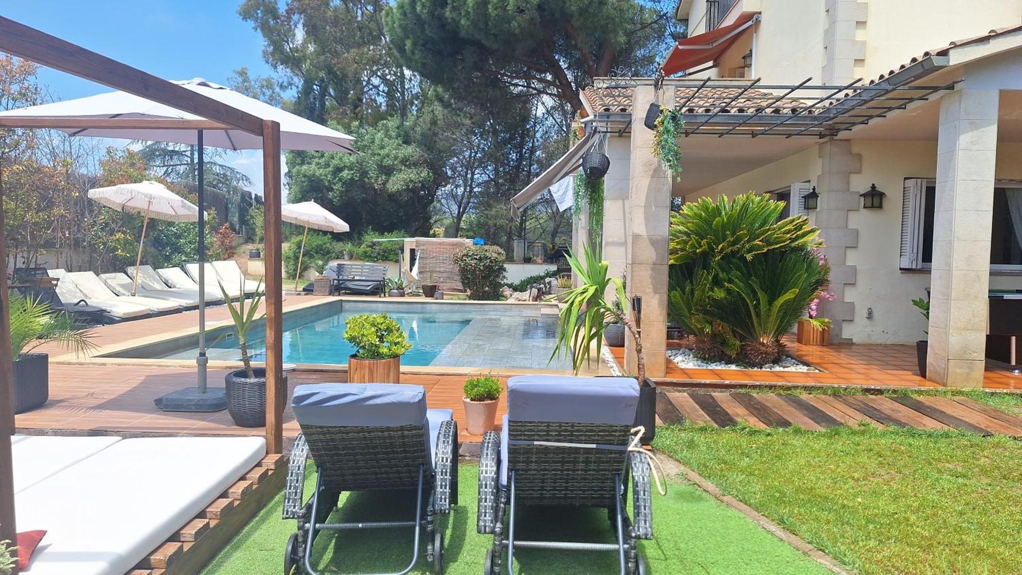 Les Canyes Cottage, Private Villa Resort Piera Eksteriør bilde