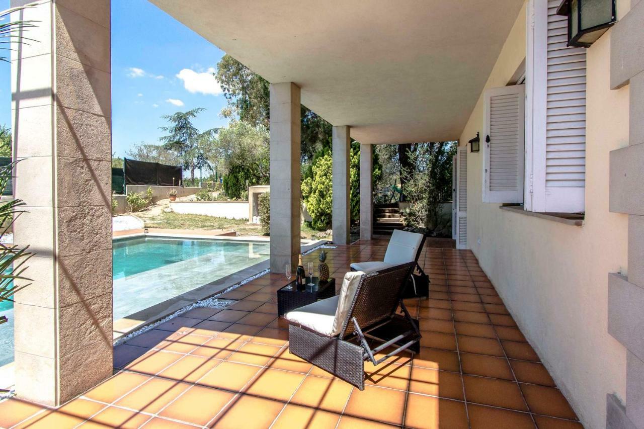 Les Canyes Cottage, Private Villa Resort Piera Eksteriør bilde