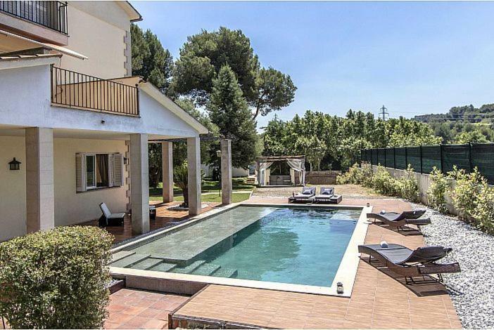Les Canyes Cottage, Private Villa Resort Piera Eksteriør bilde