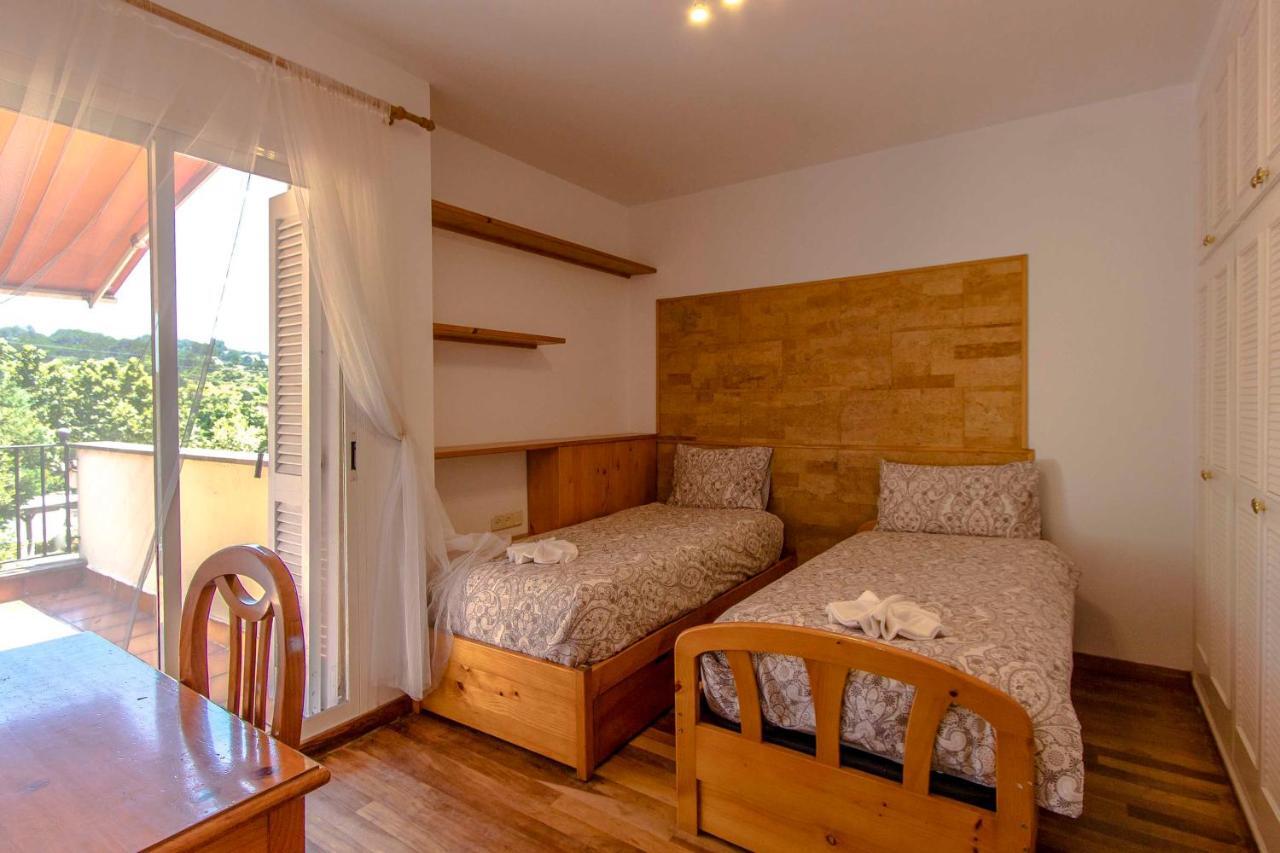 Les Canyes Cottage, Private Villa Resort Piera Eksteriør bilde
